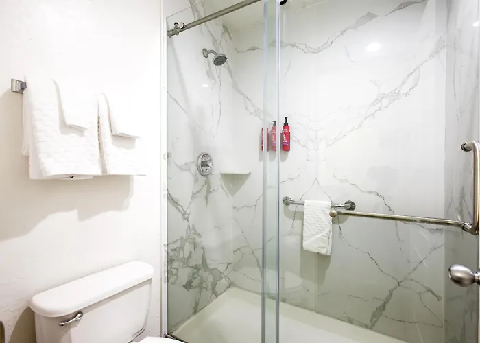 The Serene Peoria, Surestay Collection By Western Hotel Glendale