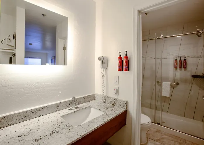 The Serene Peoria, Surestay Collection By Western Hotel Glendale