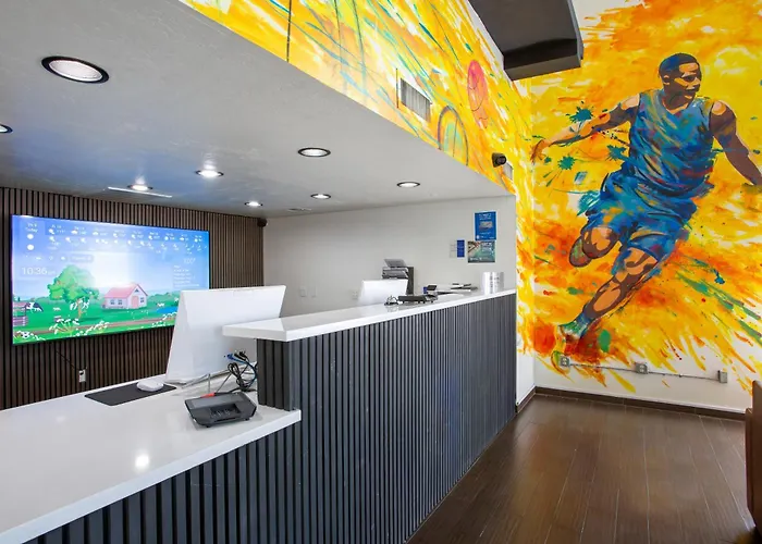 Hotel The Serene Peoria, Surestay Collection By Western Glendale